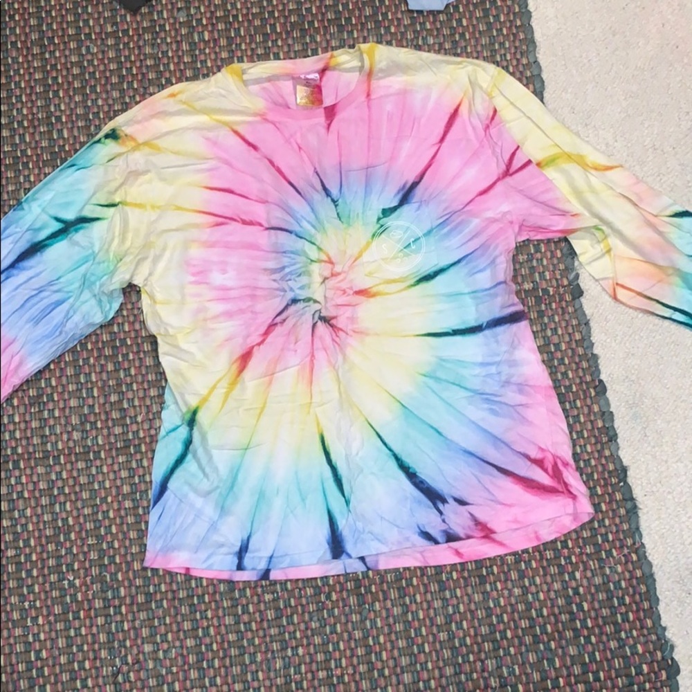 Like New Long Sleeve Wanderlust Sandcloud T-Shirt